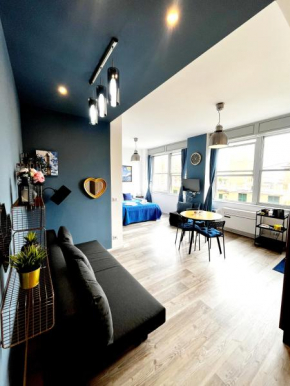 Blu House casa vacanza vicino Terminal Traghetti Genova